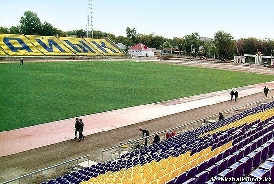 Стадион2-ФК-Акжайык
